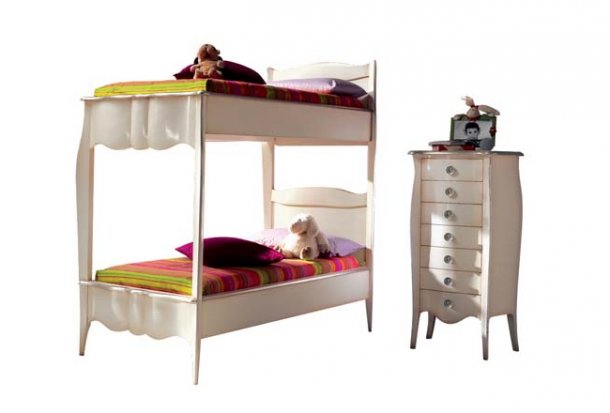 Bunk bed and chest of drawers 