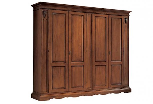 гардероб 4 -дверный с деревянной отделкой + комод 